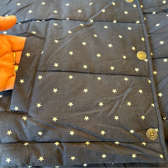 Levi’s Quilted Cotton Vest Navy & White Stars Sz S NWT - Picture 5 of 9